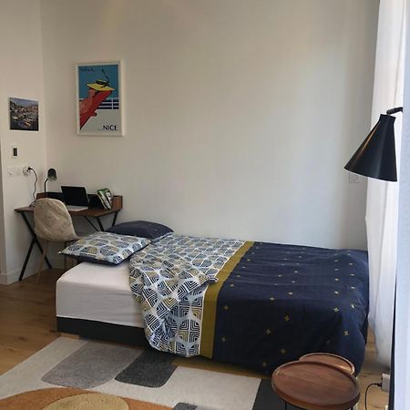 Charmant Palais Riviera Climatise Vieux ニース エクステリア 写真