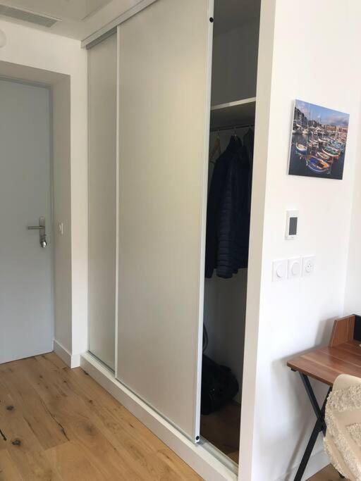 Charmant Palais Riviera Climatise Vieux ニース エクステリア 写真